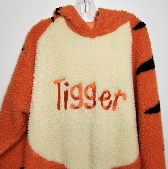 Disney Store Talking Tigger Plush Costume Adult Size XL Halloween Cosplay - Picture 3 of 16